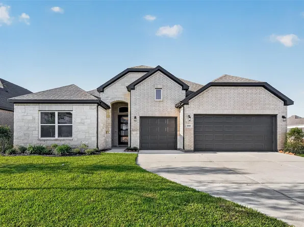 1048 Apple Ridge Rd, Magnolia, TX 77355