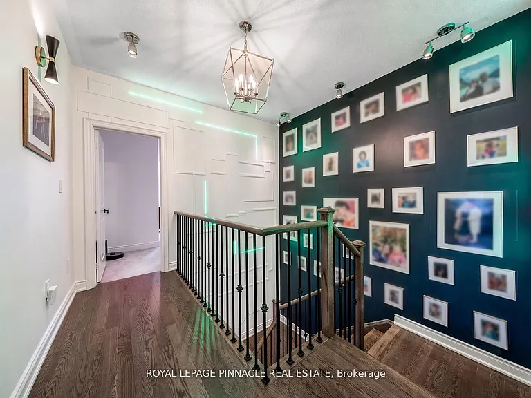1504 Yellow Rose Cir #UPPER — Photo 20