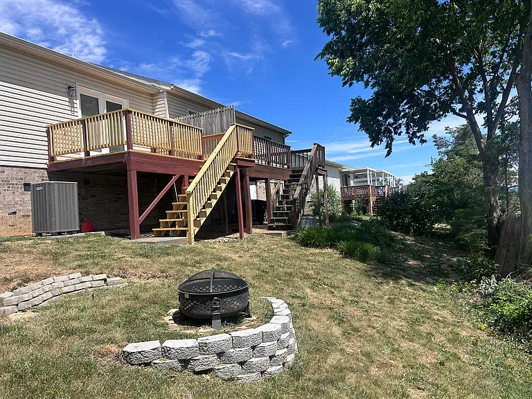 348 Diana Ct — Photo 28