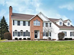 642 Sunridge Rd, Akron, OH 44333