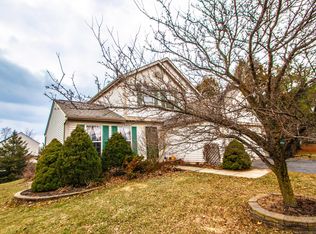 9009 Ellersly Dr, Lewis Center, OH