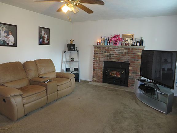 4th image of 1245 Glade Dr