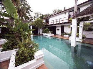 4 Fernwood St, Gretna, LA 70056