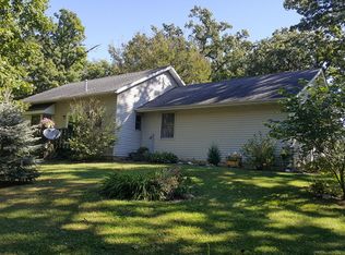 5505 N Razorville Rd, Byron, IL 61010