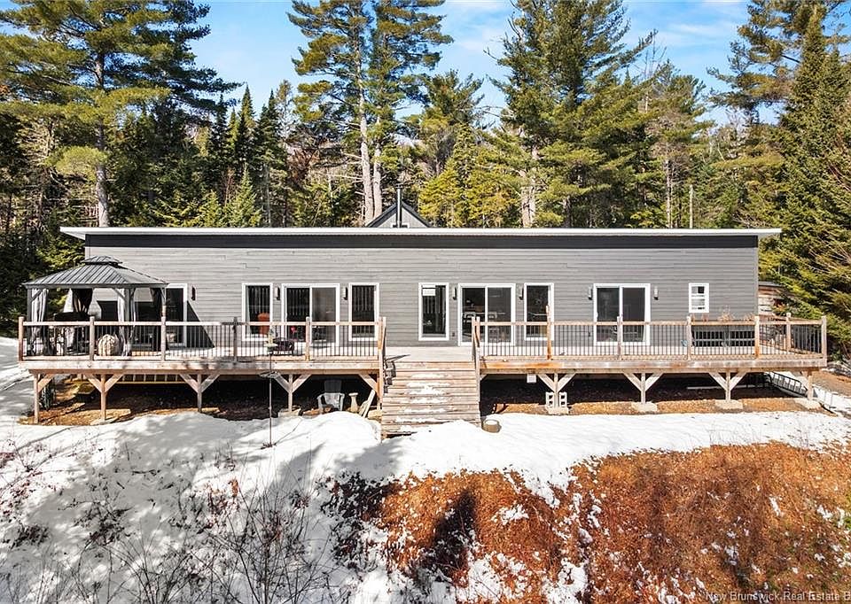 1st image of 48 Tracy Rd