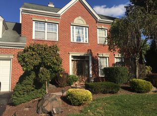 48 Syracuse Dr, Freehold, NJ 07728