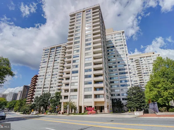 4515 Willard Ave APT 909S, Chevy Chase, MD 20815