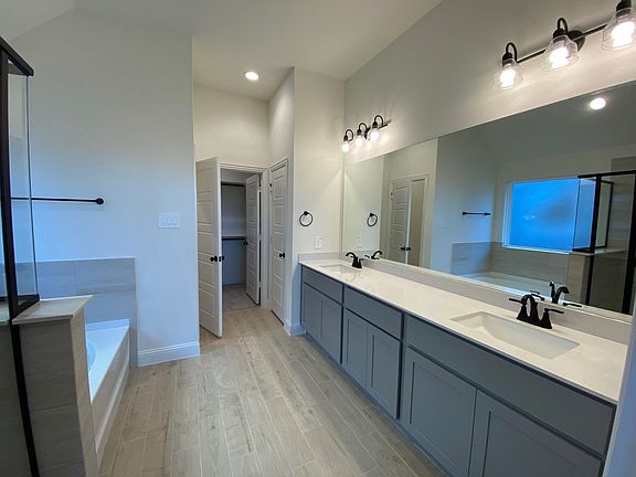 5th image of 5008 Picasso Rd