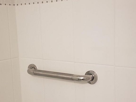 5th image of 4107 SE Barcelona St