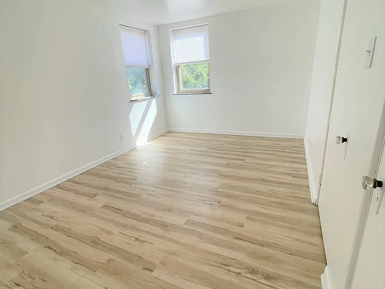 5710 Phillips Ave #A16 — Photo 54