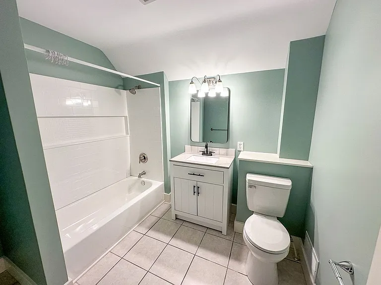 303 Page St NE — Photo 11