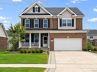 51011 Rockingham Dr, Canton, MI 48188