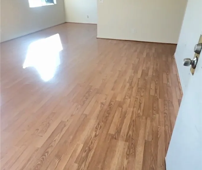 1143 Wilcox Pl N — Photo 13