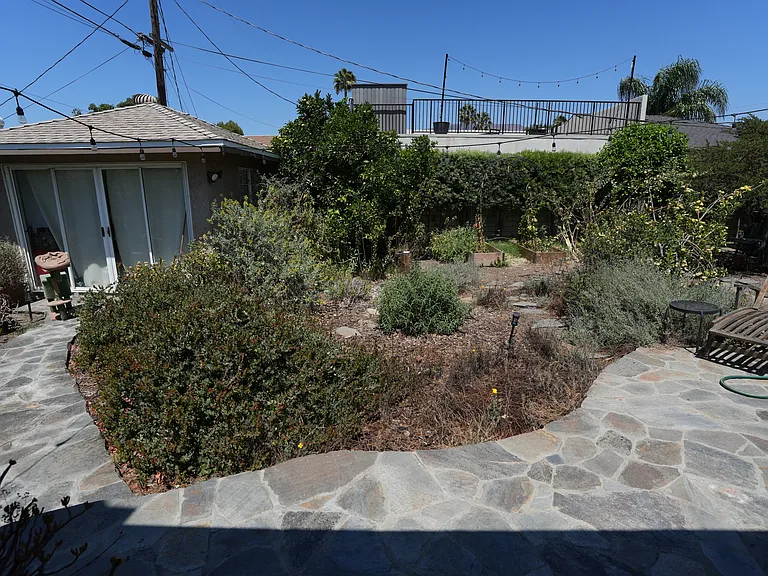 10351 Parr Ave — Photo 17