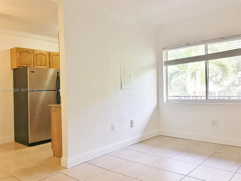 95 Edgewater Dr #207 — Photo 9