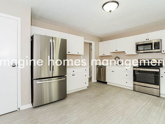 5th image of 1541 E Meadowbrook Dr