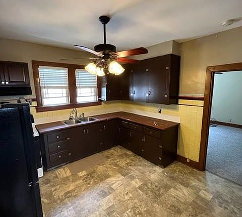 2nd image of 173 Fargo Ave #4