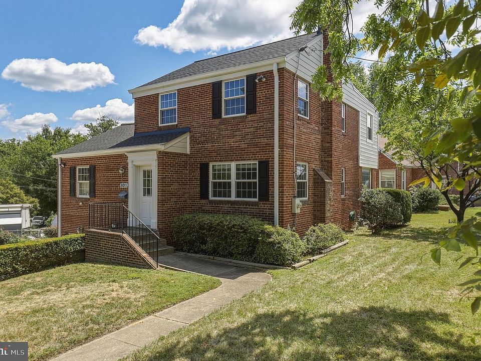 1st image of 801 Patton Dr