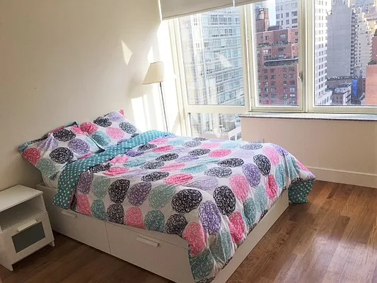 Rented by New York Condo & Real Estate | media 11