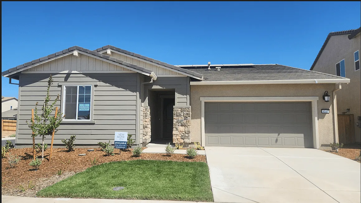 8147 Lavigne Cir photo 1