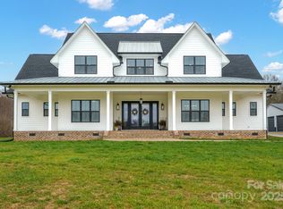 1026 Walker Branch Rd, Lincolnton, NC 28092