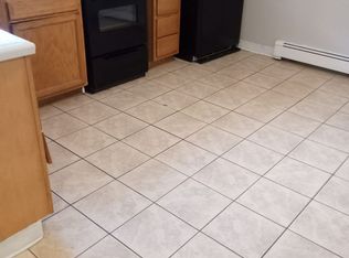 23 Ward Pl #M-4, Hartford, CT 06106