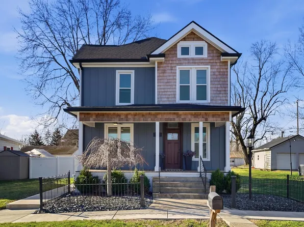 81 Town St, Pataskala, OH 43062