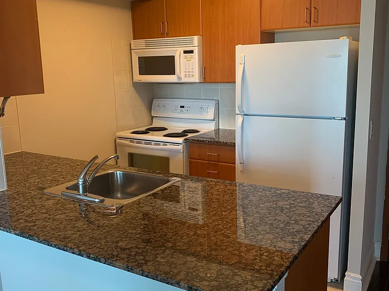 35 Bales Ave #2209 — Photo 8