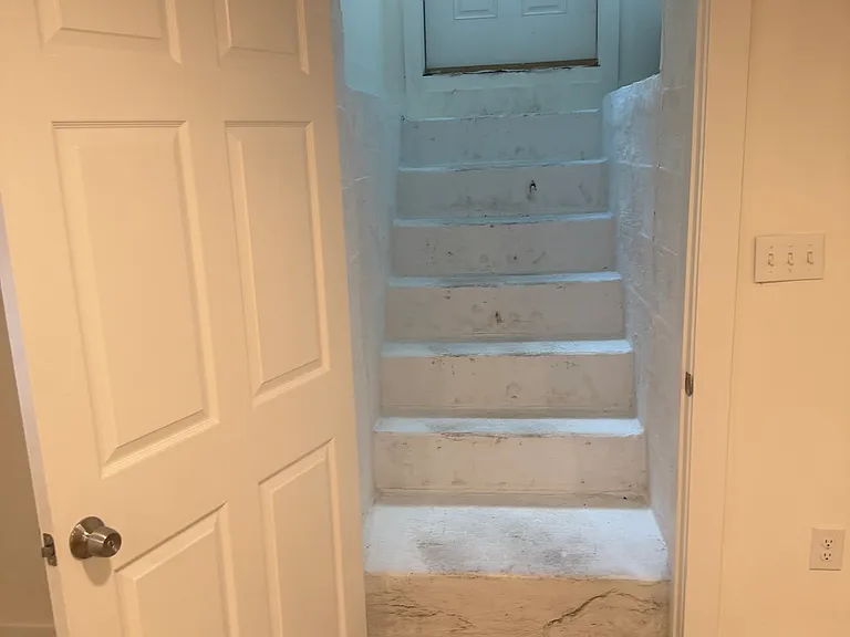 14 Downey Ave #1 — Photo 6