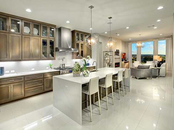 The Lynmar II Kitchen