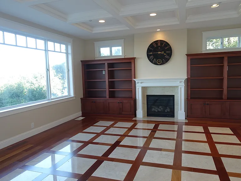 23690 Ravensbury Ave — Photo 6