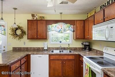 013125 Andrea Ct-SMALL