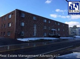 910 Fox Chase Rd APT 12, Jenkintown, PA 19046