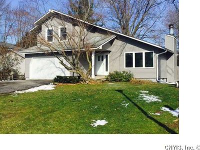 4332 Cinnamon Path, Liverpool, NY, 13090