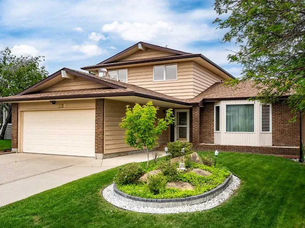 228 N Norfolk Rd NW, Calgary, AB T2K 5P7