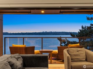807 Lake St S APT 300, Kirkland, WA 98033