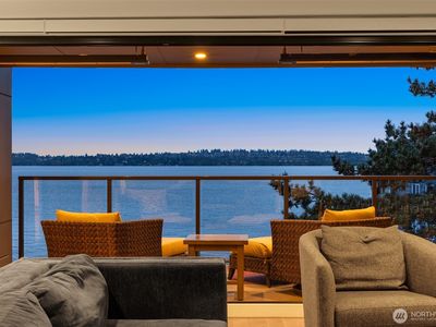 807 Lake Street S #300, Kirkland, WA, 98033
