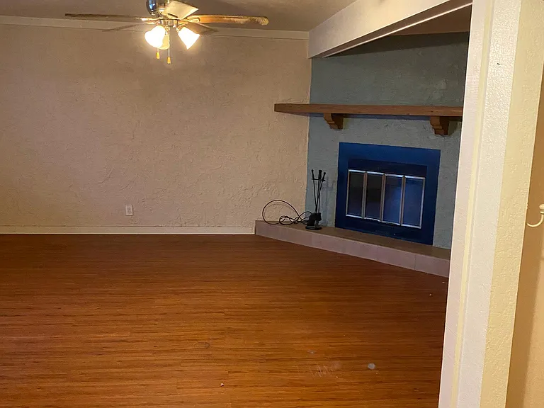 1107 Wright Ave #A — Photo 4