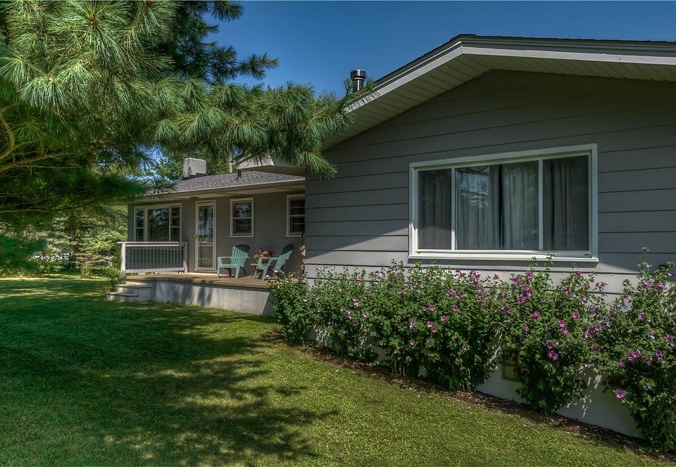18233 Quarry Rd, Wellington, OH 44090 | Zillow