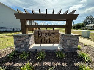 928 Kingscote Dr, Fayetteville, NC 28314