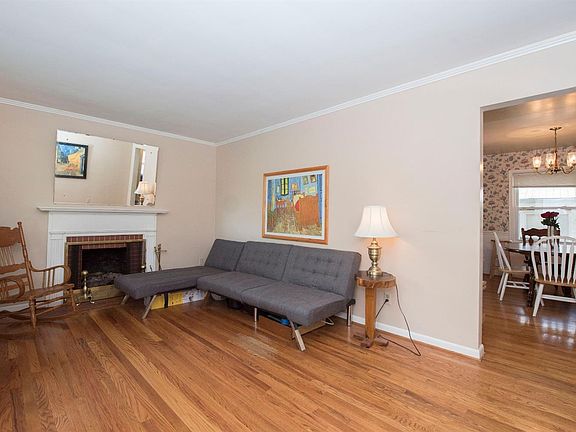 4th image of 1820 Endon Dr