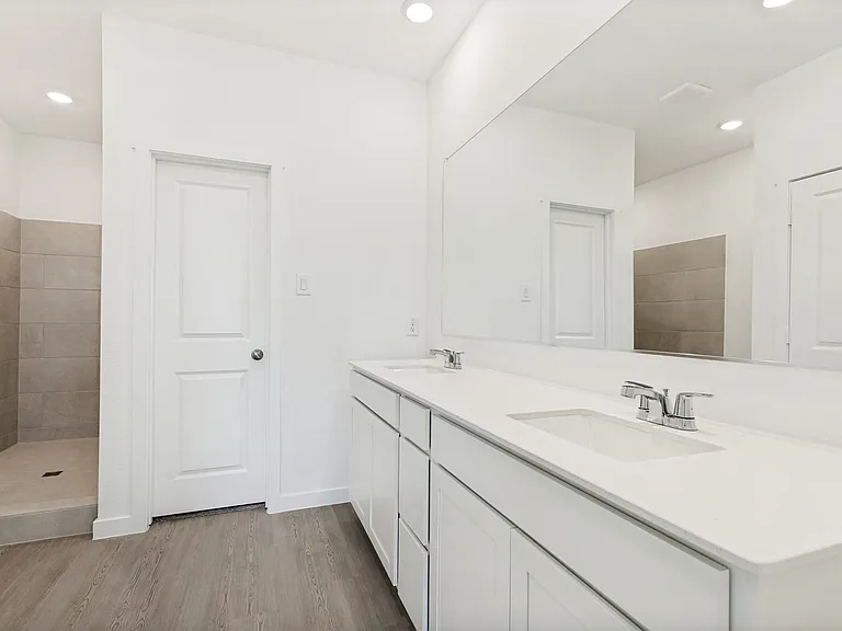 3029 Eriskay Dr — Photo 19