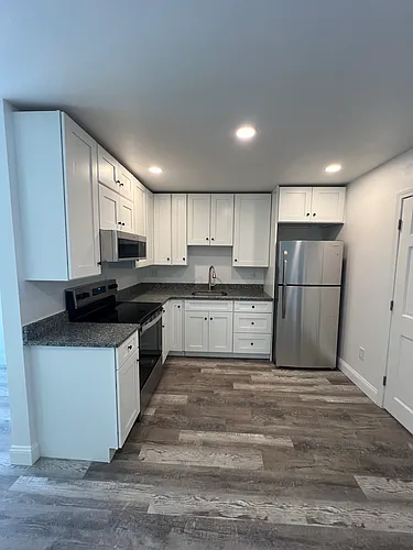 309 Main St #1 Photo 1