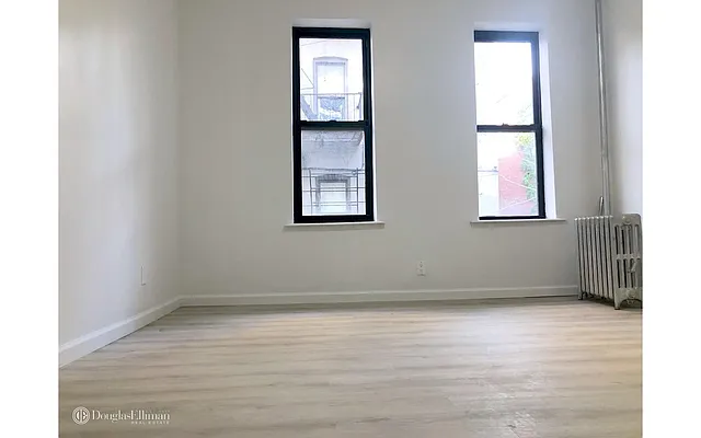 Rented by Douglas Elliman | media 15