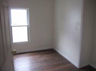 35 Broad St #2, Waterford, NY 12188