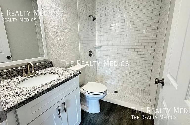 4167 Hammock Rd — Photo 32