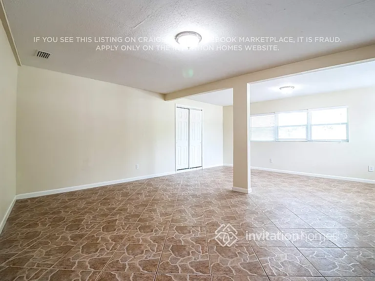 1546 Peruvian Ln — Photo 8