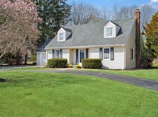 950 Main Bayview Rd, Southold, NY 11971