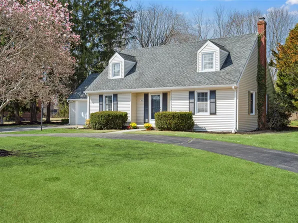 950 Main Bayview Road, Southold, NY 11971