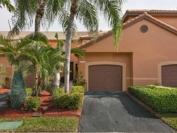 1558 Barcelona Way #5-19, Weston, FL 33327